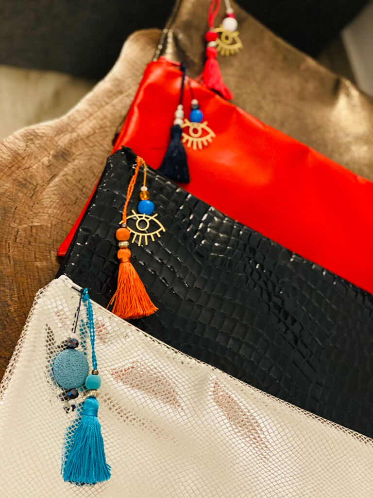 [Θ e l i m a. ]     Handmade Leather Goods