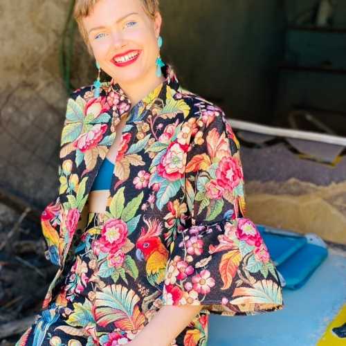 Short jacket   *Parrots in the jungle