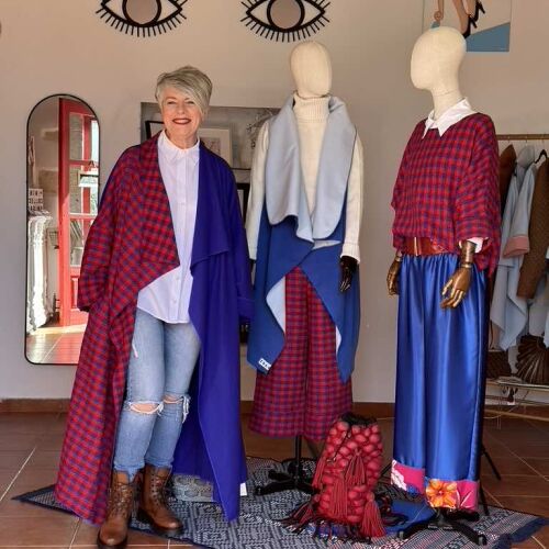 Light coat *Musa Blue /red checked